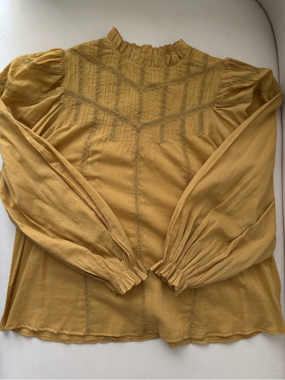 Doen mustard Long Sleeve Lace-Trim Blouse (fits like small)